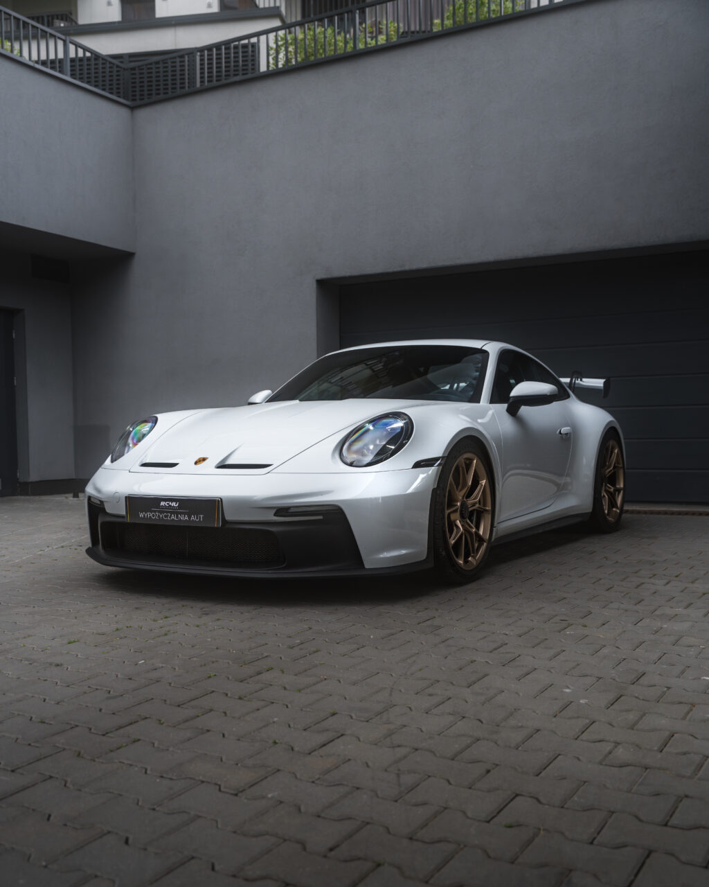 Porsche 911 GT3 wynajem – czysta esencja sportowych emocji